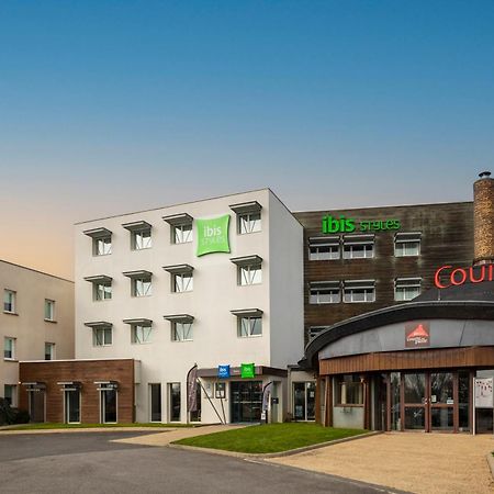 Ibis Styles Pontivy Centre Bretagne Hotel Exterior photo