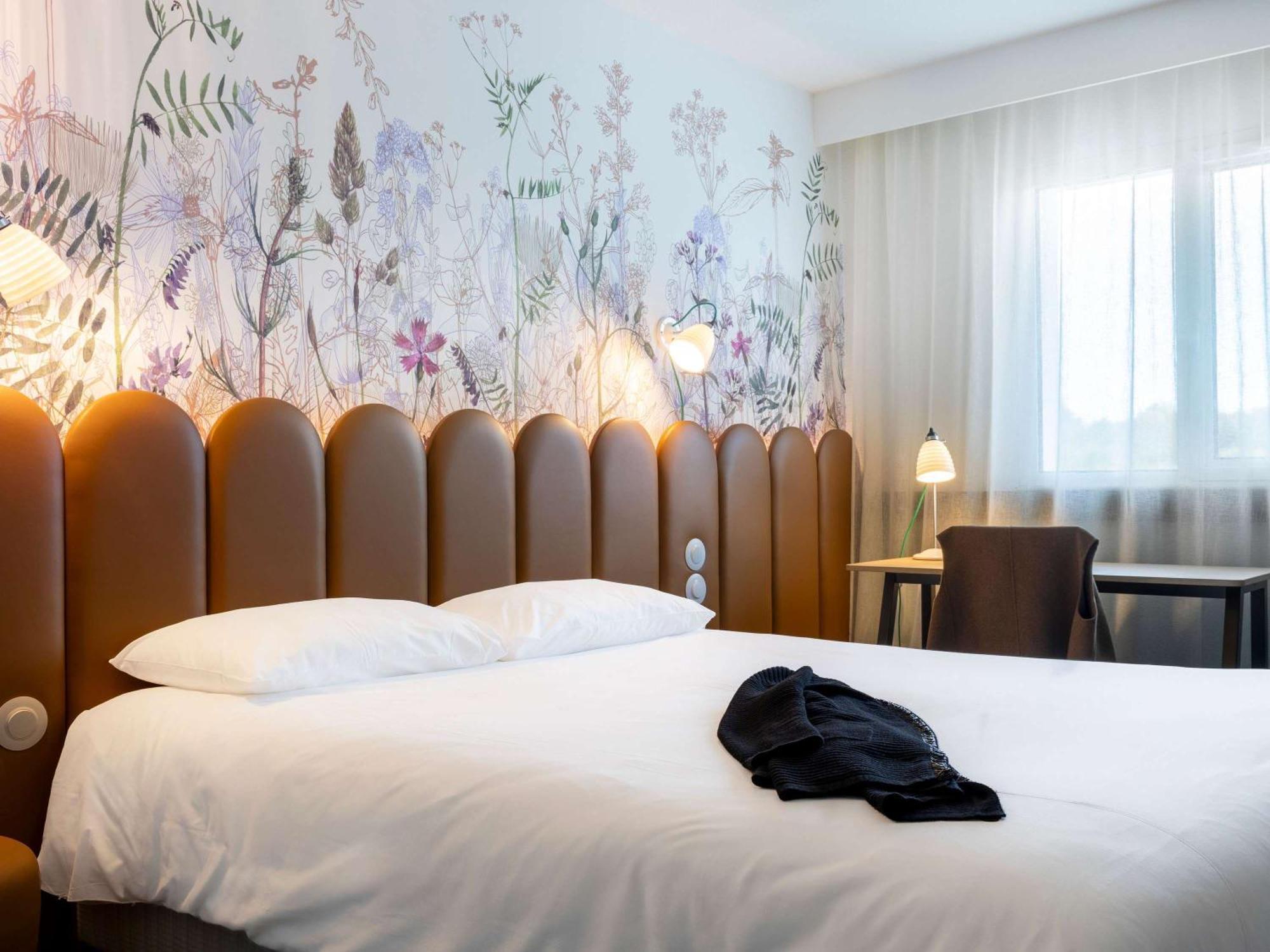 Ibis Styles Pontivy Centre Bretagne Hotel Exterior photo